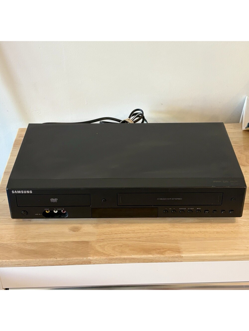 VHS Player Samsung DVD V6800 VHS VCR Combo Tested Working No Remote